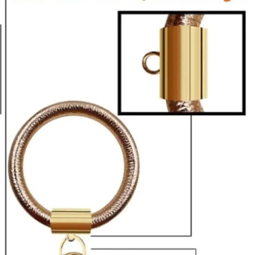 Champagne key ring bracelet